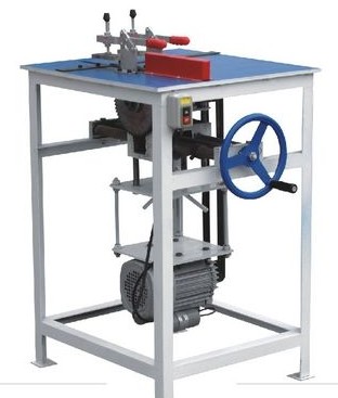 電動鋁型材開口機