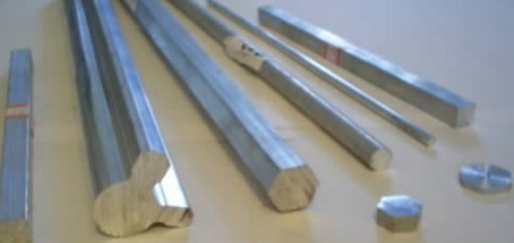 提供優(yōu)質(zhì)6061鋁六角棒。6061-T651鋁圓棒價(jià)格