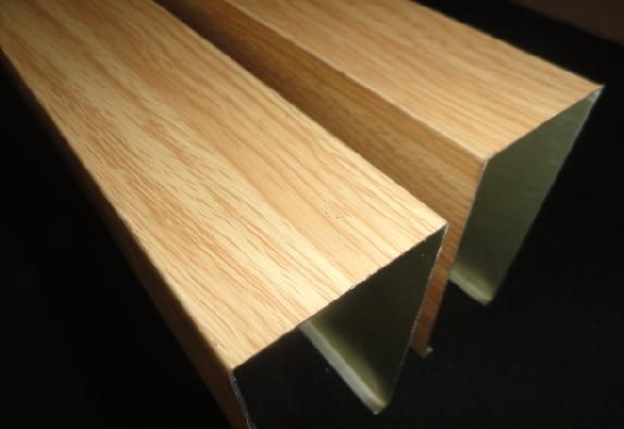 仿天然木紋鋁方通圖片、鋁方通規(guī)格價格生產(chǎn)廠家