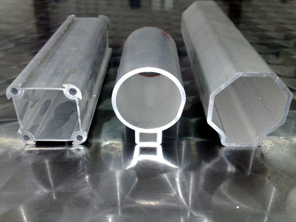 鉆一工業(yè)鋁材